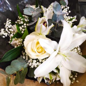 Bouquet de fleurs fraîches blanc